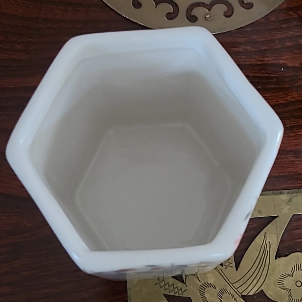 Desktop Pen Cup